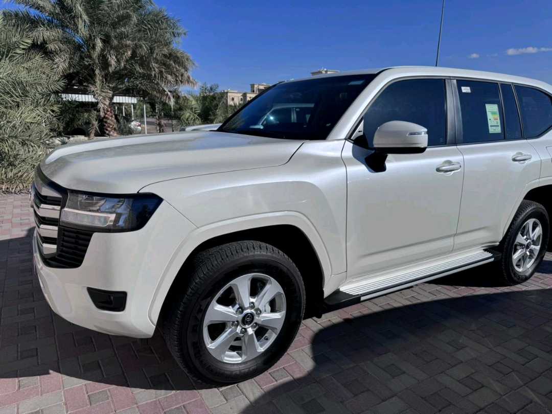 TOYOTA LAND CRUISER 2024