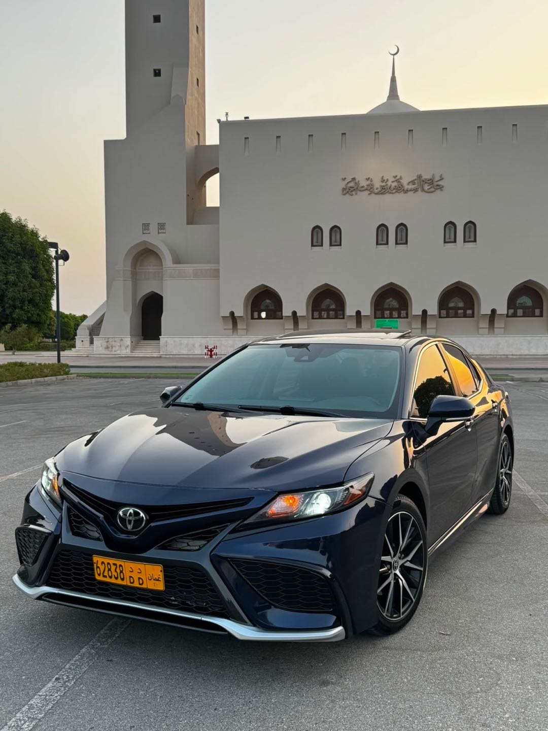 Car Image 2021 TOYOTA CAMRY SE