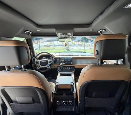 LAND ROVER DEFENDER 2025