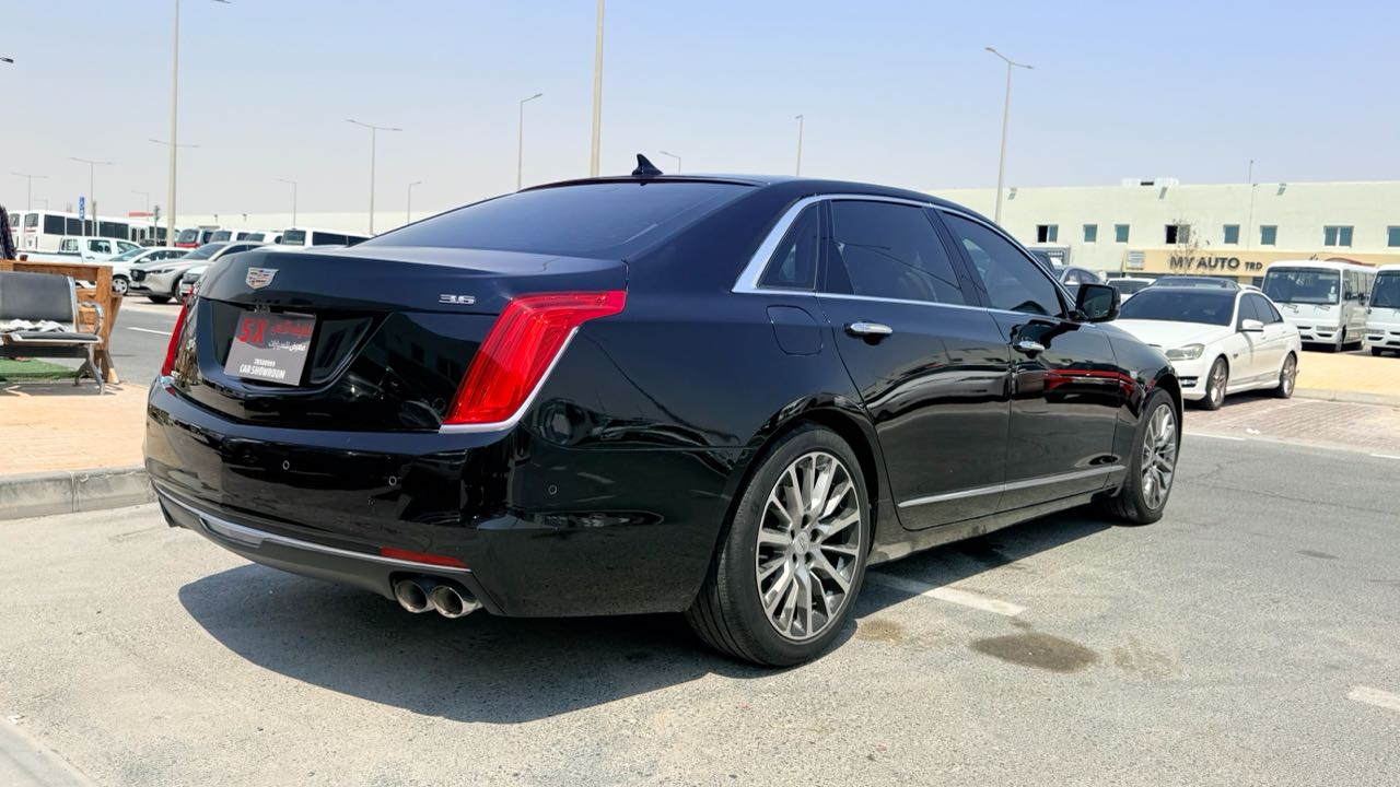 Car Image 2017 CADILLAC CT6 