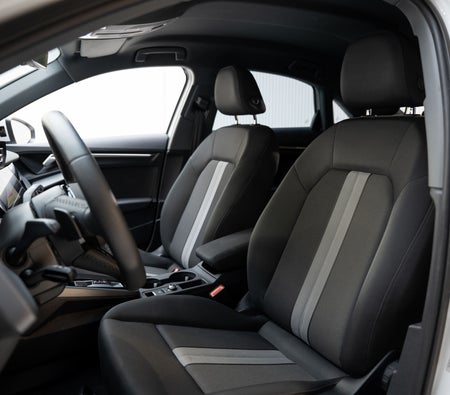 AUDI A3 2025