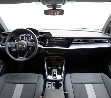 AUDI A3 2025