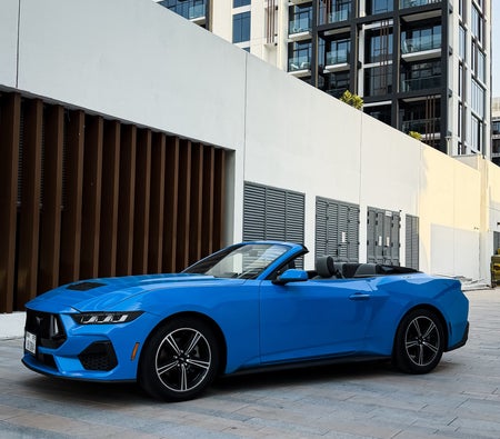 FORD MUSTANG 2024