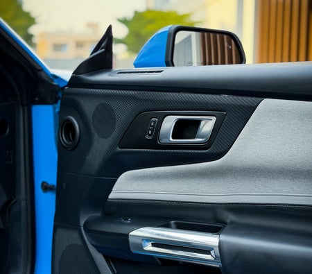 FORD MUSTANG 2024