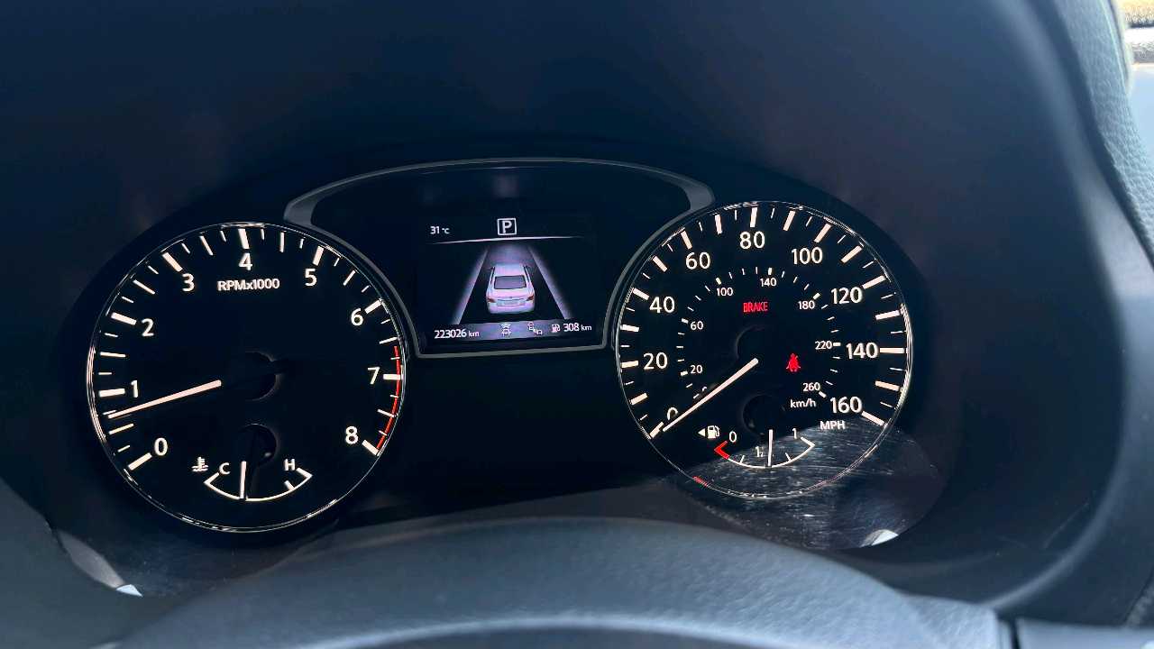 Car Image 2017 NISSAN ALTIMA SL
