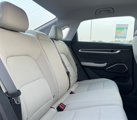 GEELY EMGRAND 2025
