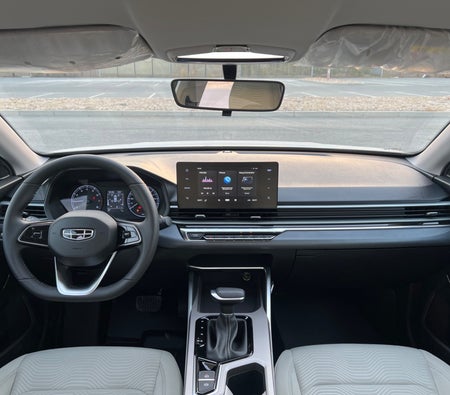 GEELY EMGRAND 2025