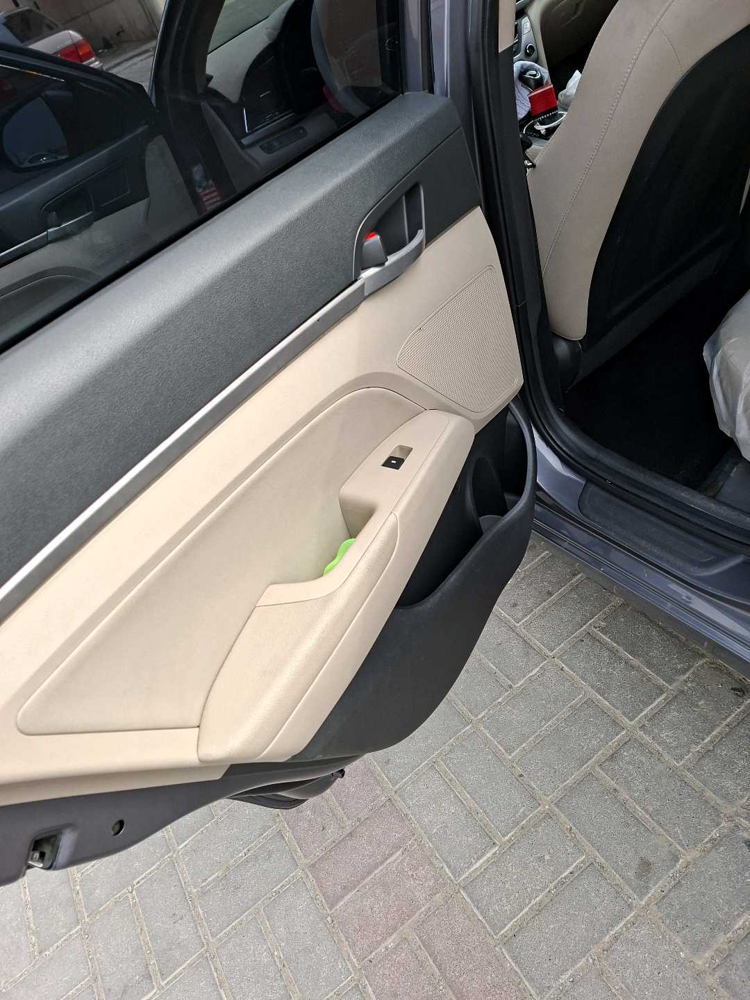 Car Image 2017 HYUNDAI ELANTRA GLS