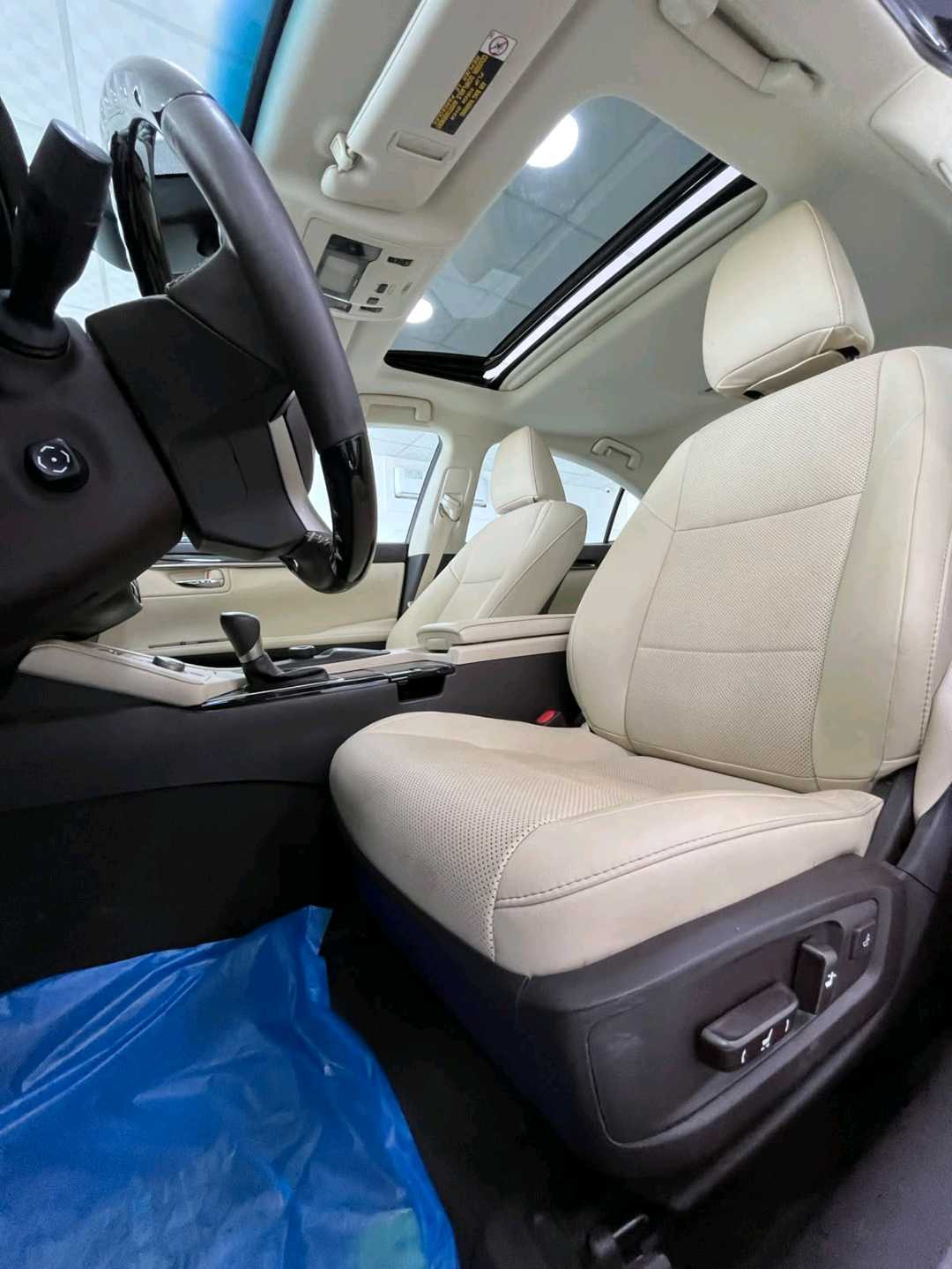 Car Image 2018 LEXUS ES 350