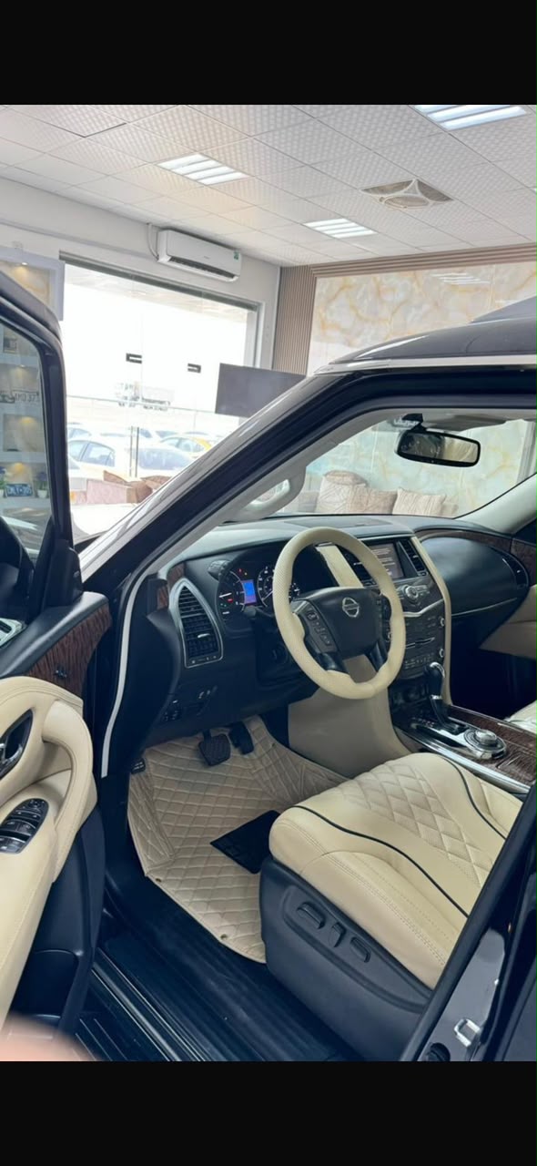 Car Image 2019 NISSAN ARMADA 