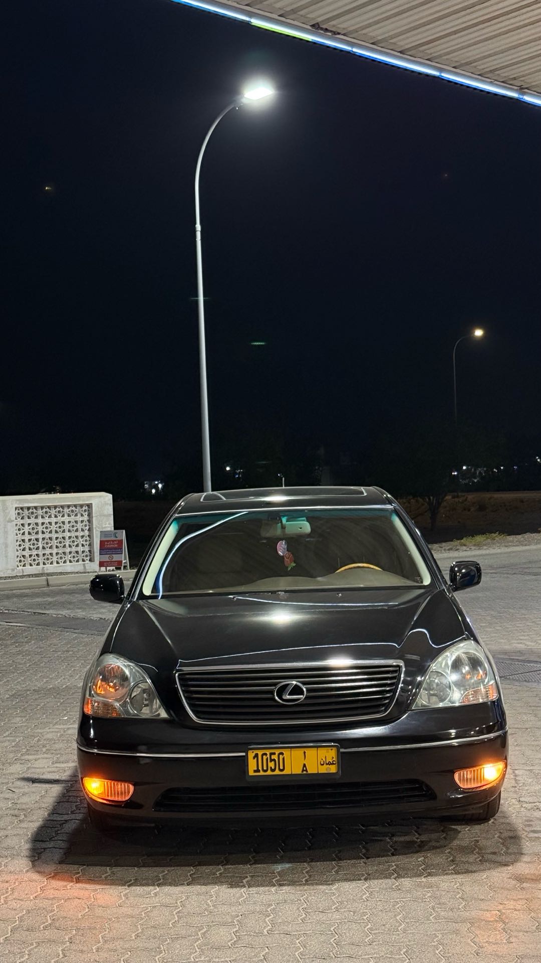 Car Image 2001 LEXUS LS 430