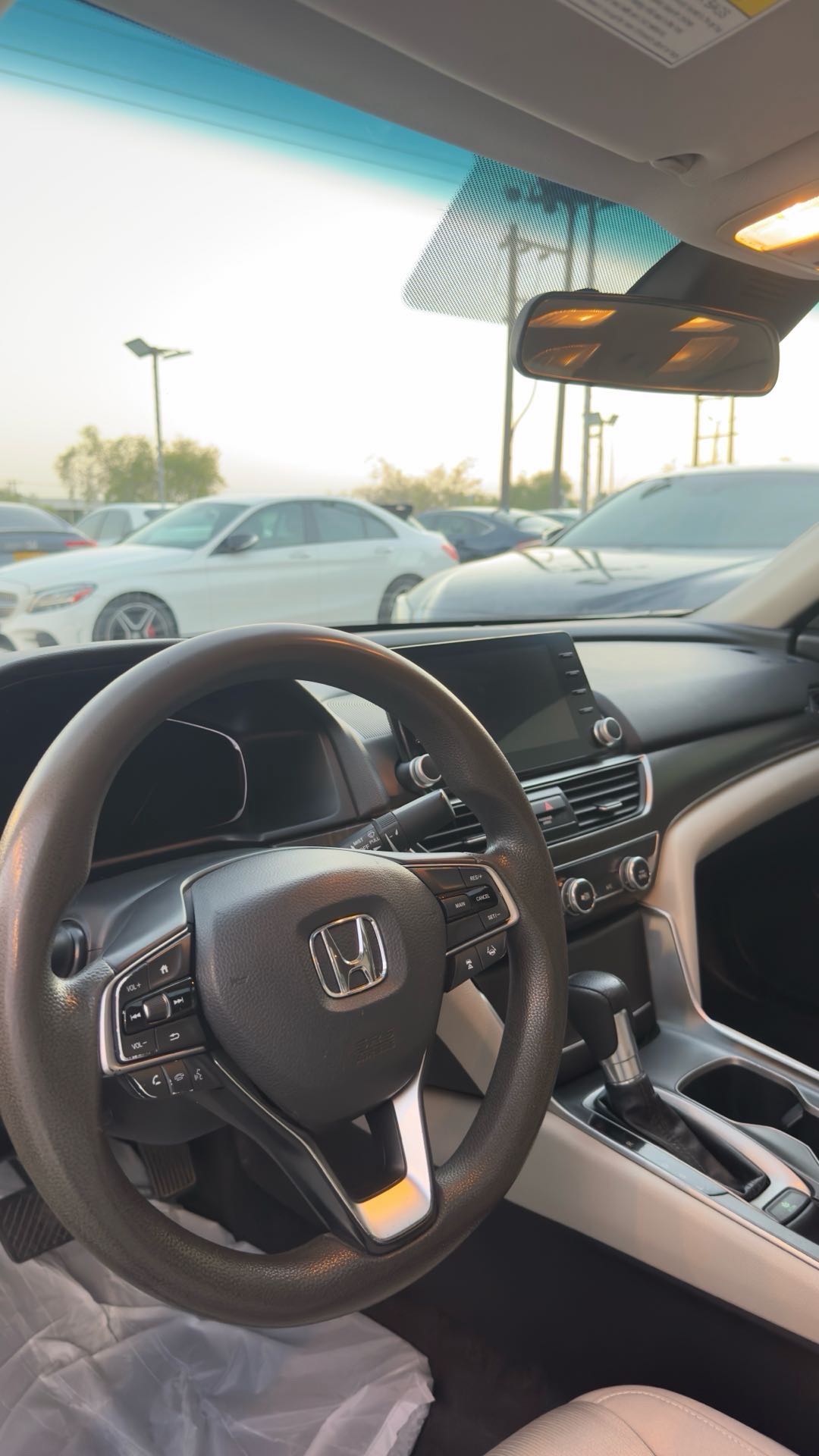 Car Image 2019 HONDA ACCORD EXL