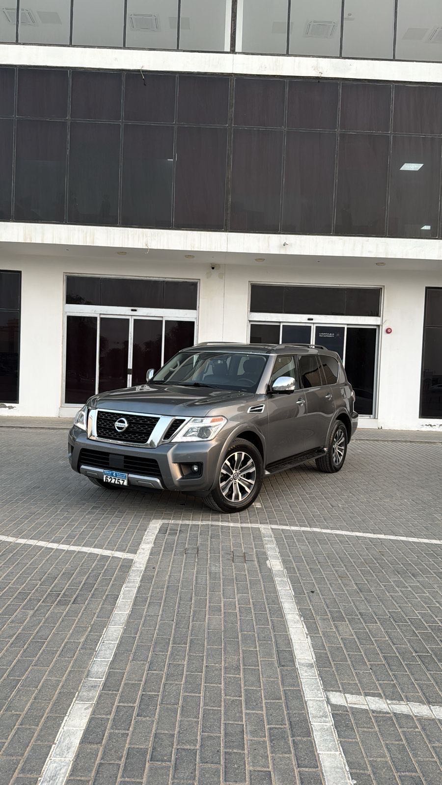 Car Image 2019 NISSAN ARMADA 