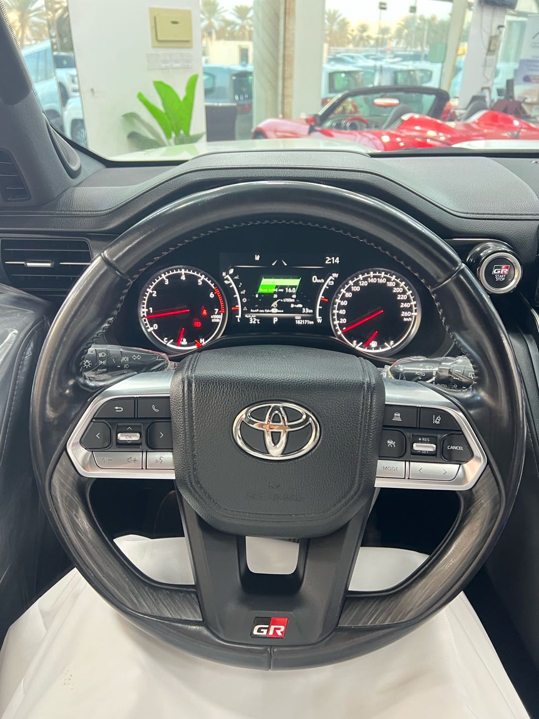Car Image 2022 TOYOTA LAND CRUISER G.R