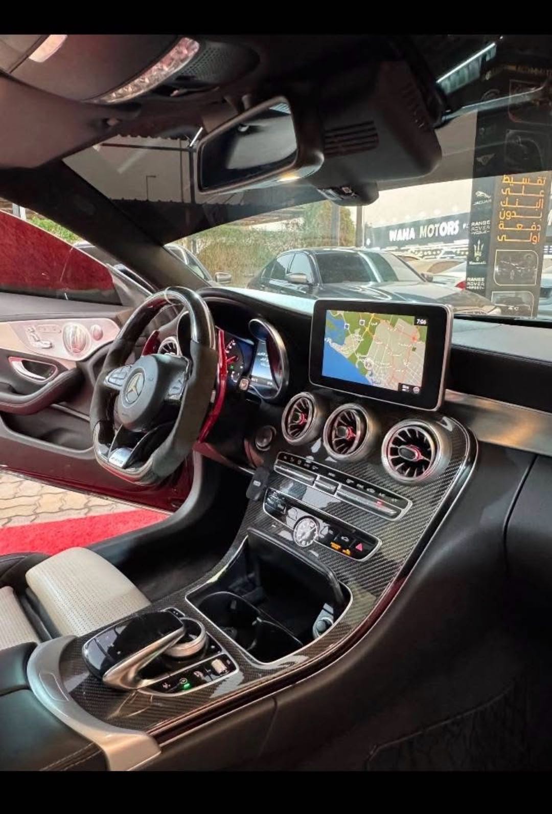 Car Image 2017 MERCEDES C Class 63