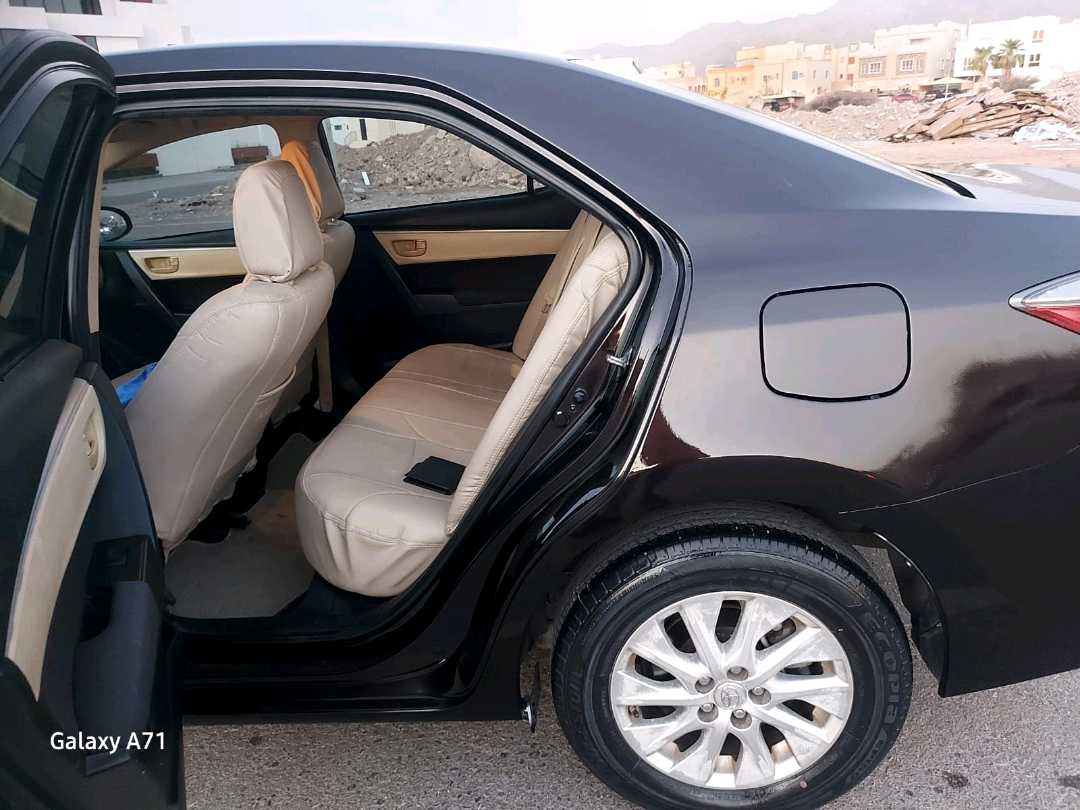 Car Image 2018 TOYOTA COROLLA XLI