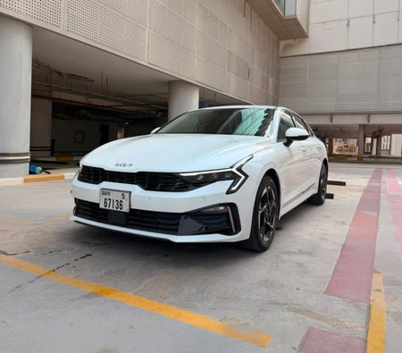 KIA K5 2025