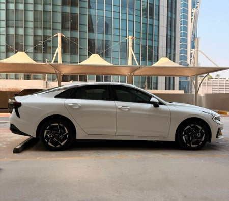 KIA K5 2025