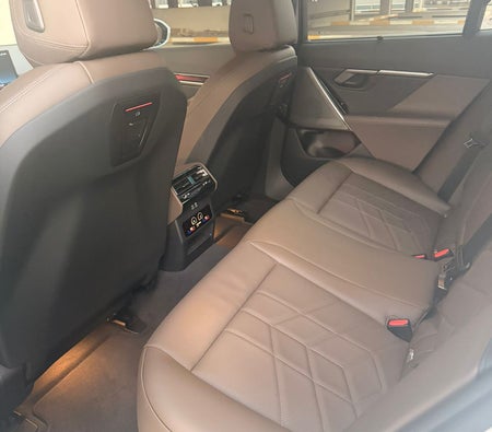 BMW 5 SERIES 2026