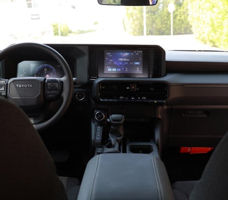 TOYOTA Prado 2024