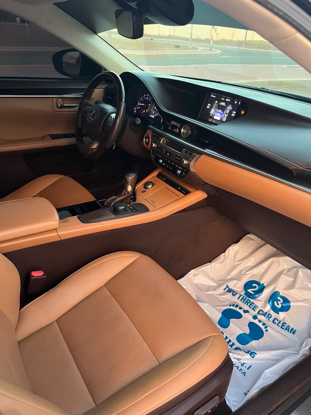 Car Image 2018 LEXUS ES 350