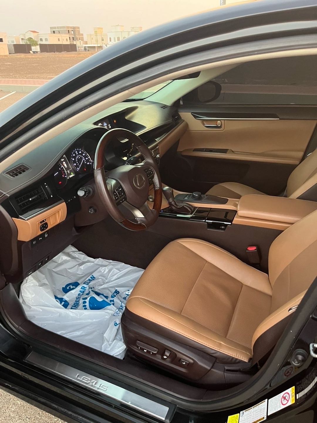 Car Image 2018 LEXUS ES 350