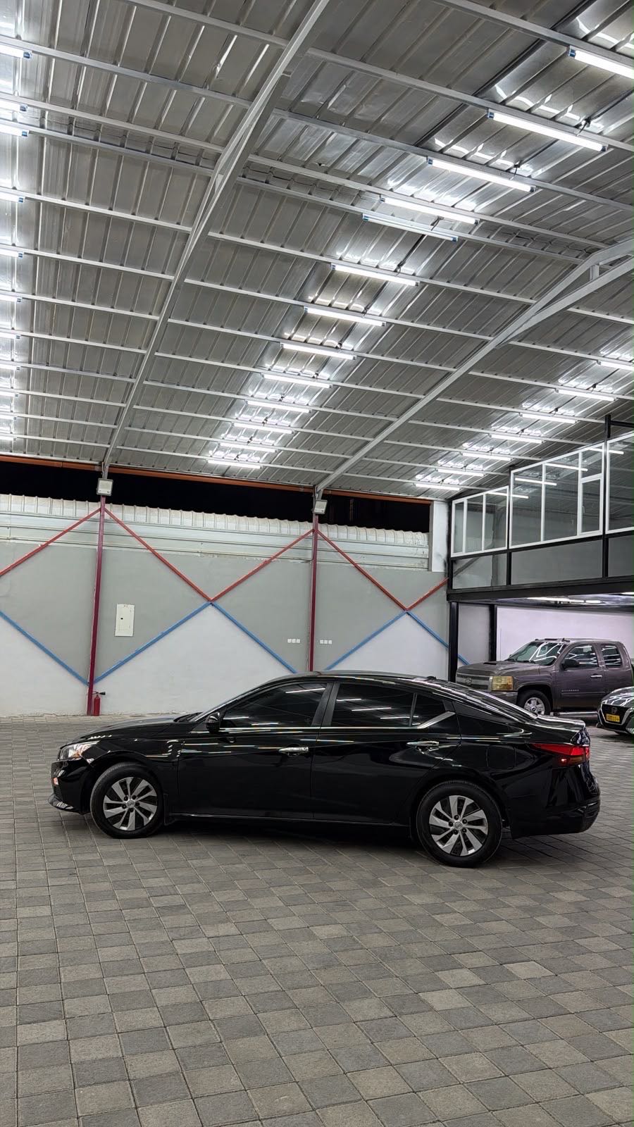 Car Image 2019 NISSAN ALTIMA S