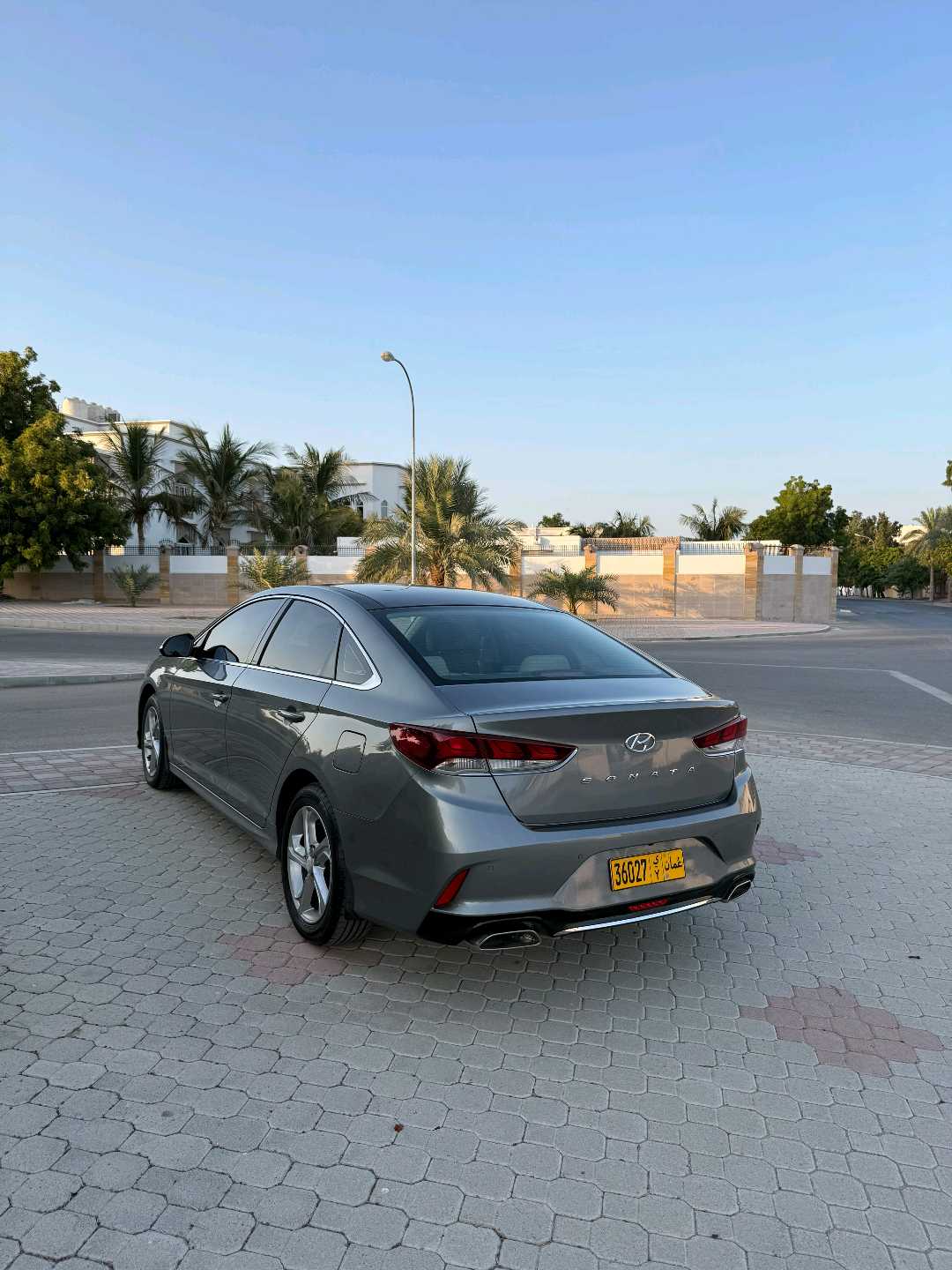 Car Image 2018 HYUNDAI SONATA LIMITED