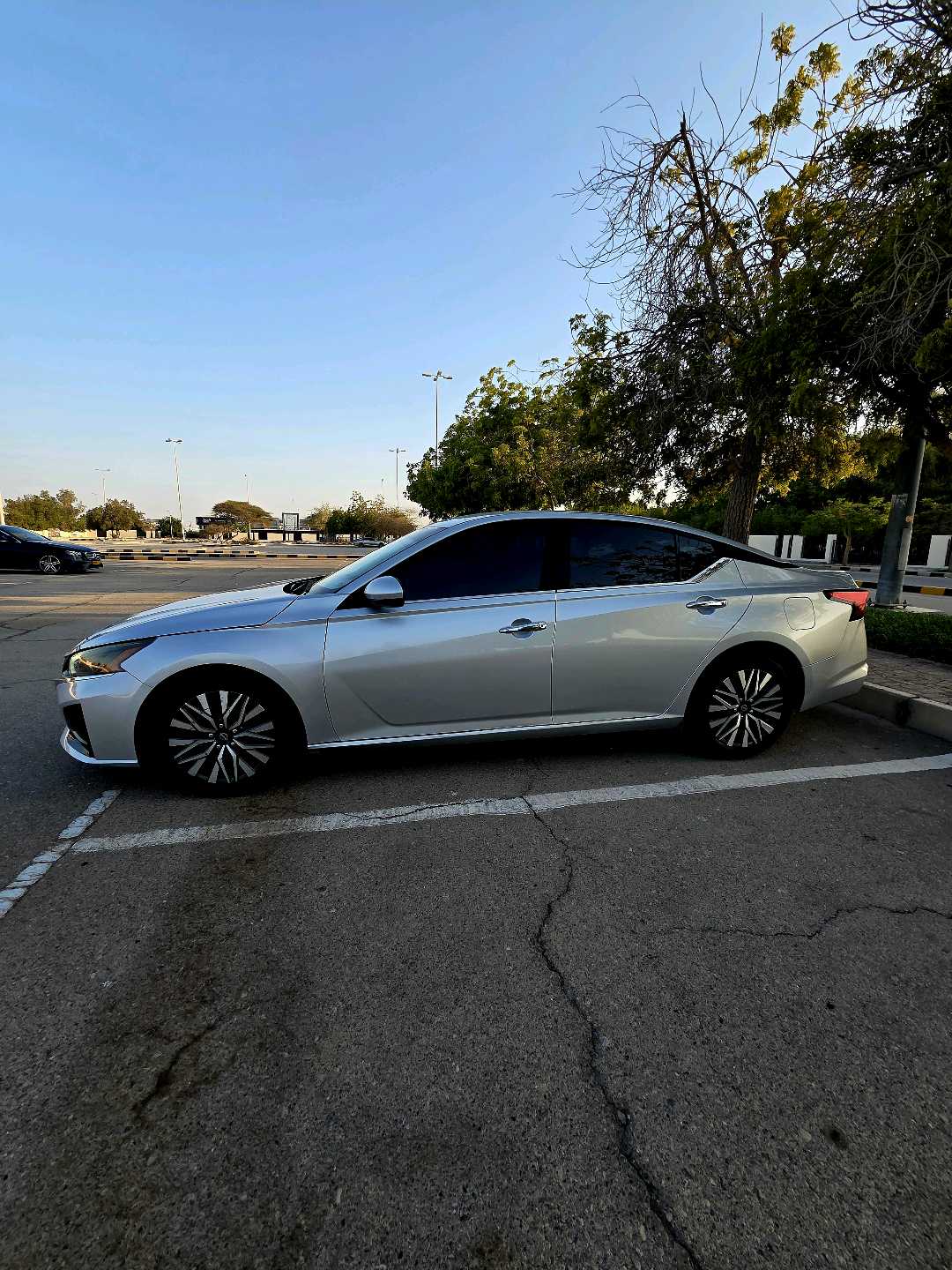 Car Image 2023 NISSAN ALTIMA SV