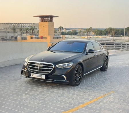 مرسيدس S Class 2023