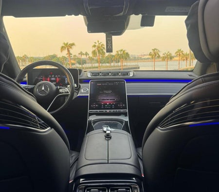 مرسيدس S Class 2023