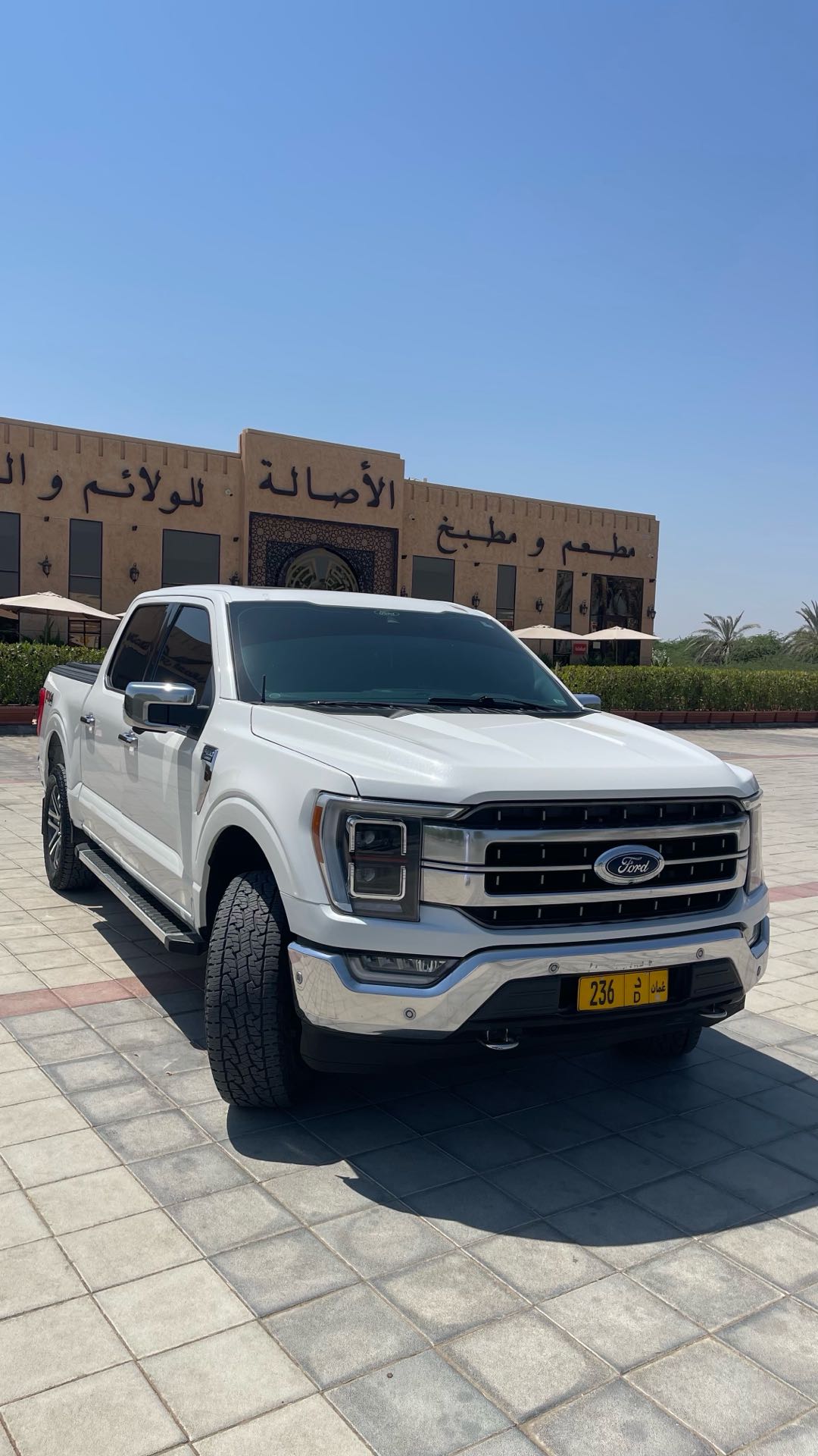 Car Image 2022 FORD F-150 Lariat
