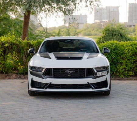 FORD MUSTANG 2024