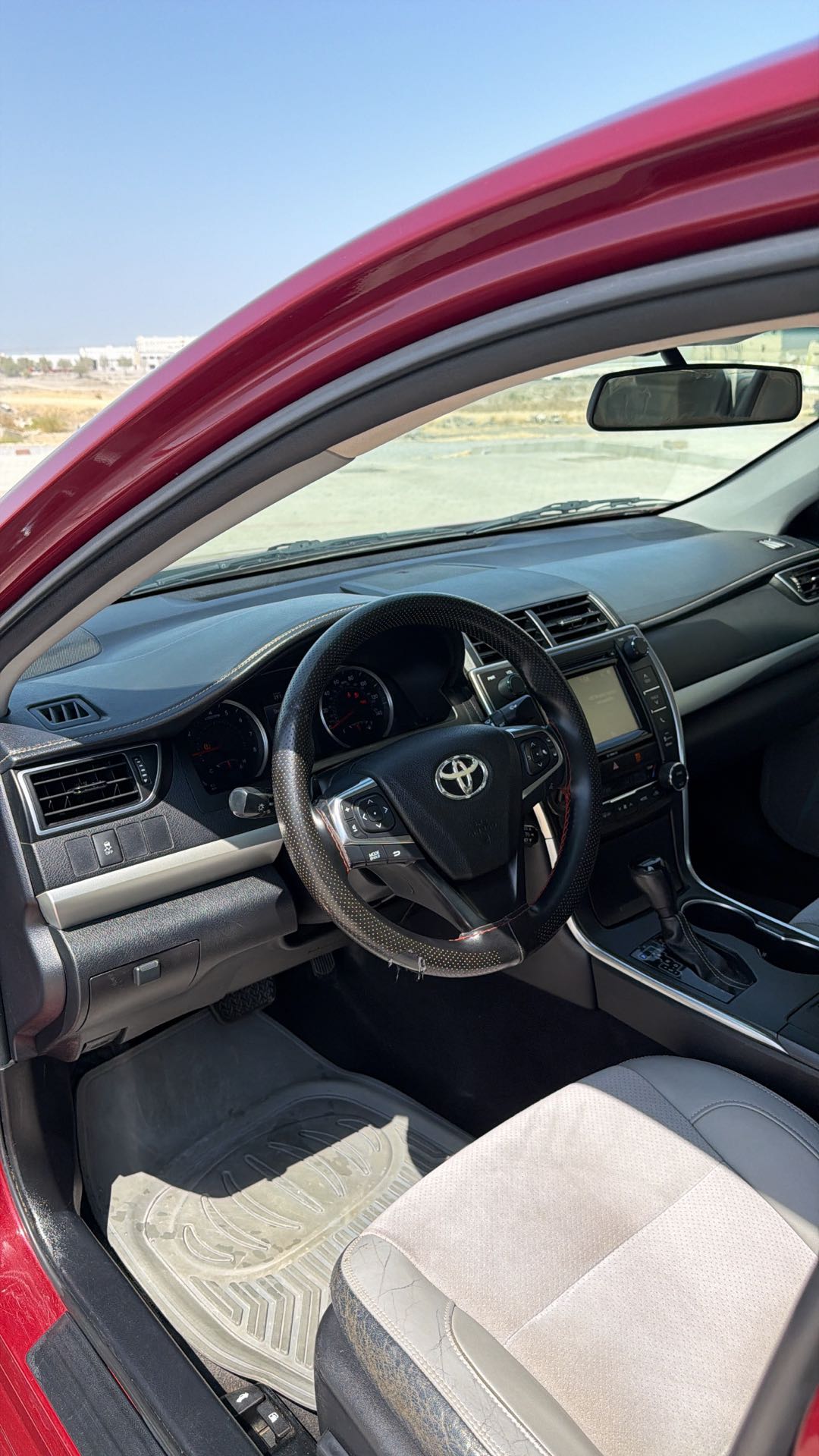 Car Image 2017 TOYOTA CAMRY XSE
