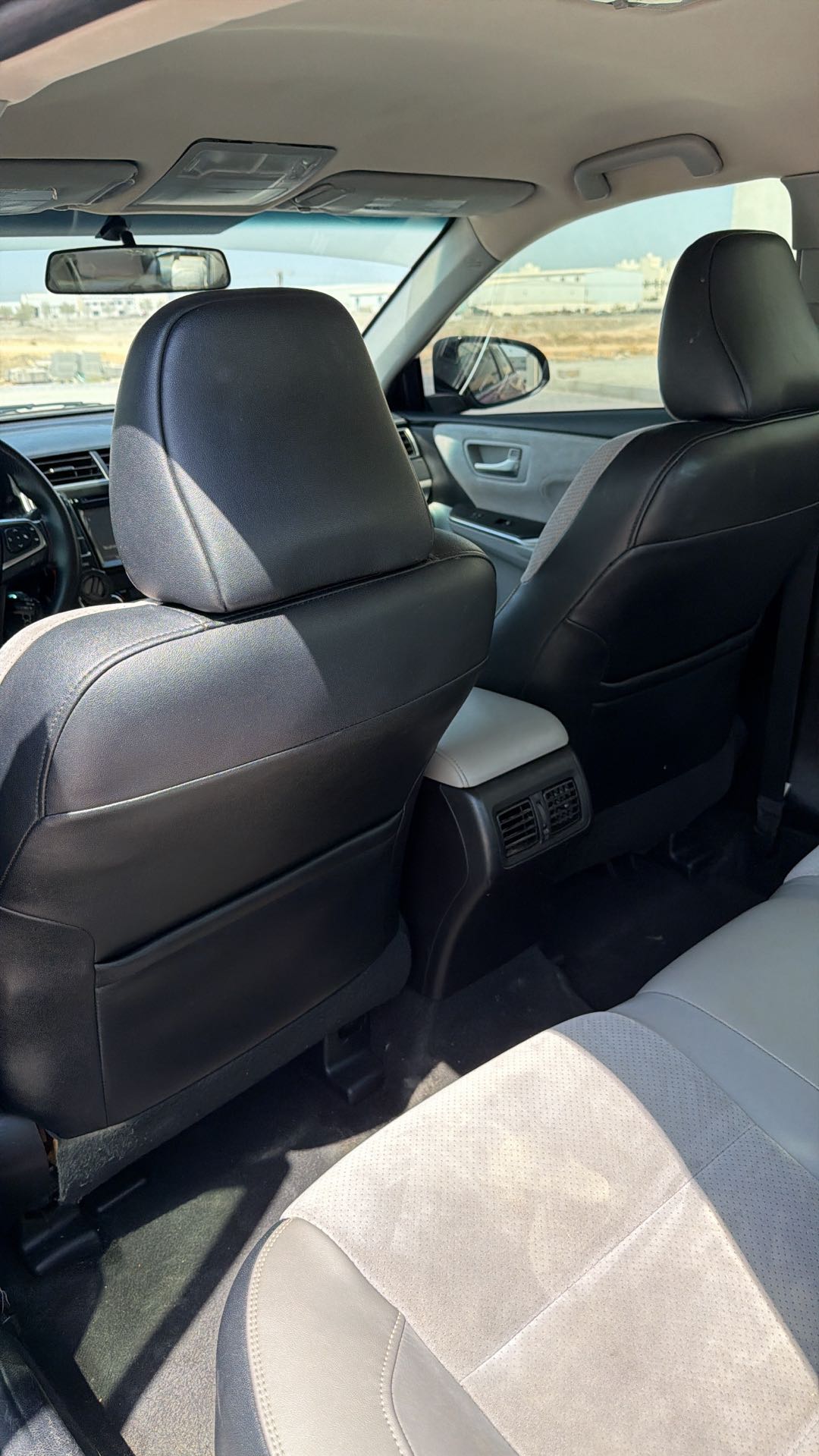 Car Image 2017 TOYOTA CAMRY XSE