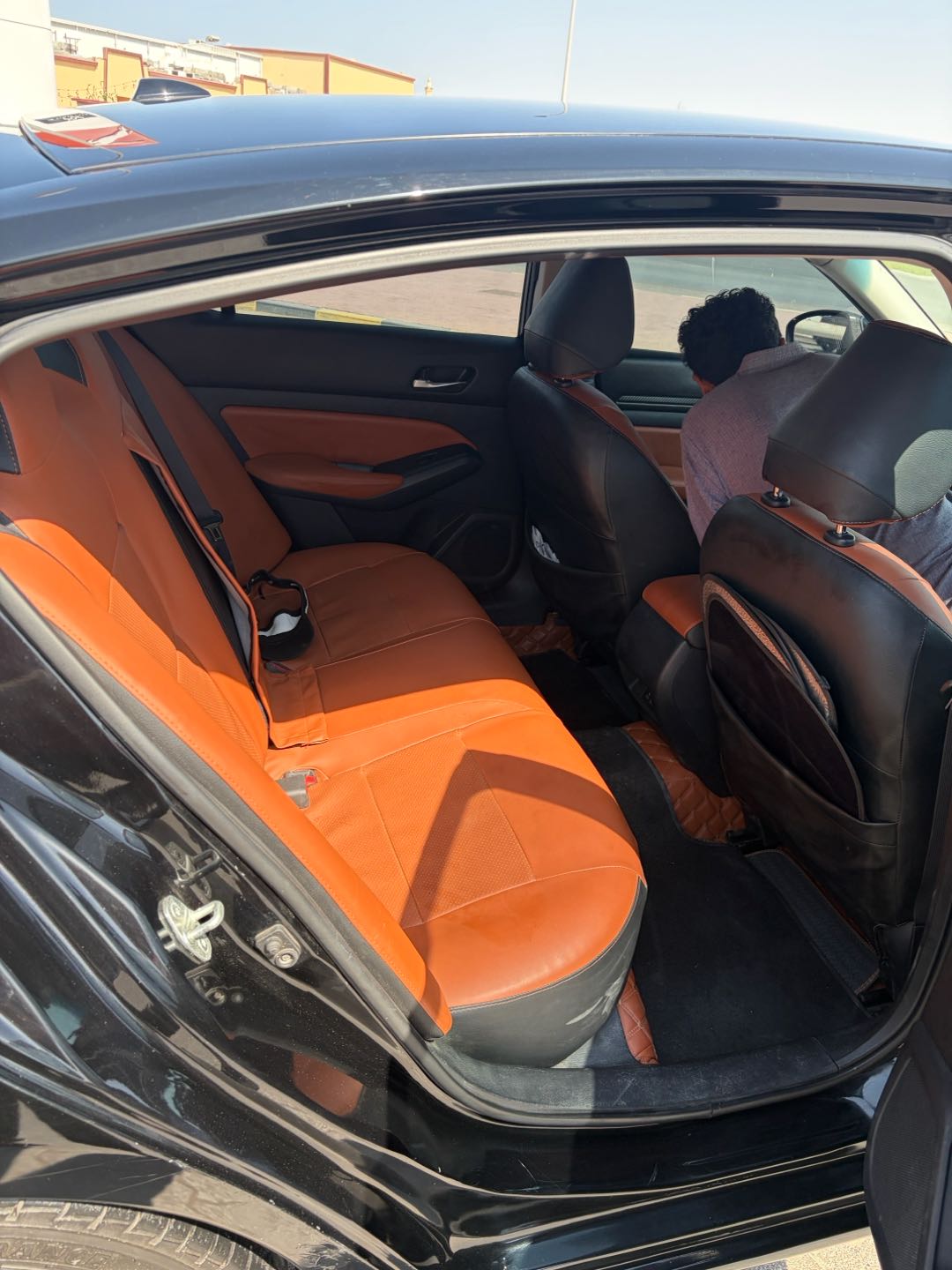 Car Image 2019 NISSAN ALTIMA SR
