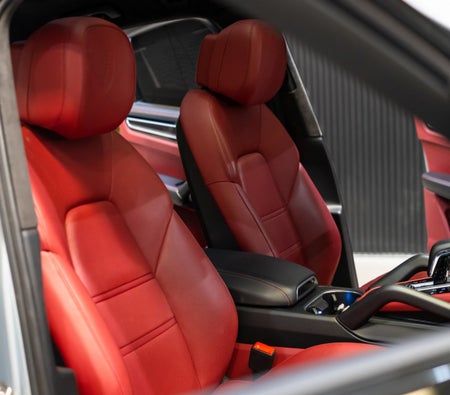 PORSCHE CAYENNE 2023