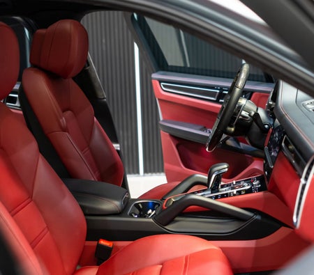 PORSCHE CAYENNE 2023