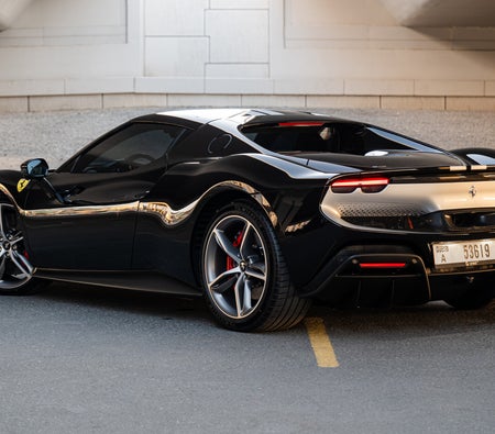 FERRARI GTB 2022
