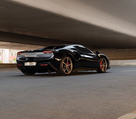 FERRARI GTB 2022