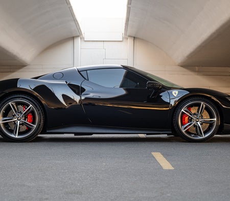 FERRARI GTB 2022