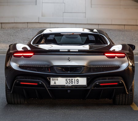 FERRARI GTB 2022