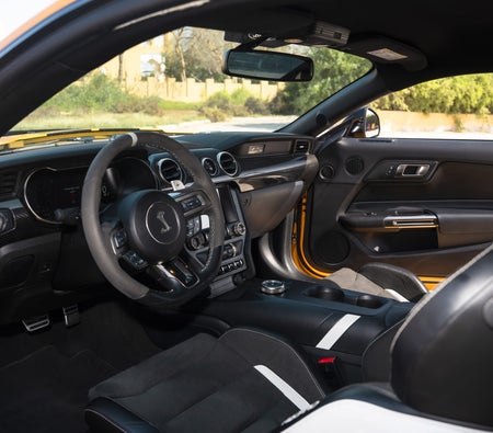 FORD MUSTANG 2022