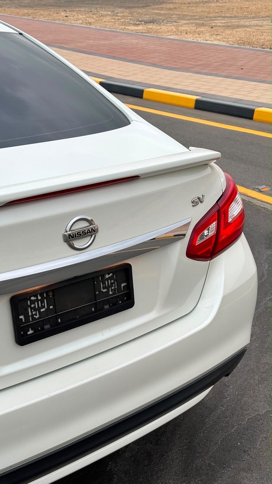 Car Image 2017 NISSAN ALTIMA SV