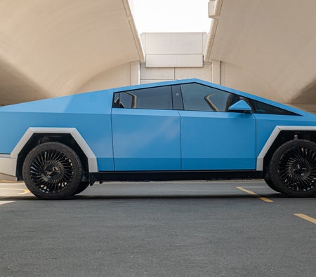 TESLA CYBERTRUCK 2024