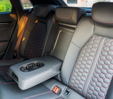 AUDI RS 3 2025