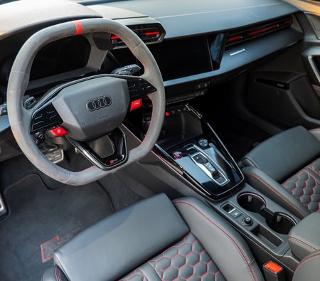 AUDI RS 3 2025
