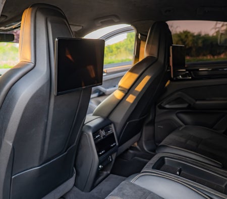 PORSCHE CAYENNE 2023