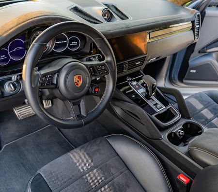 PORSCHE CAYENNE 2023