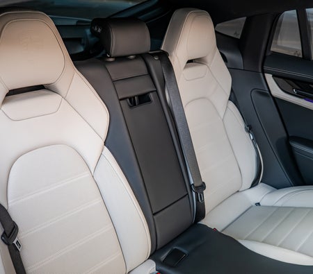 PORSCHE PANAMERA 2025
